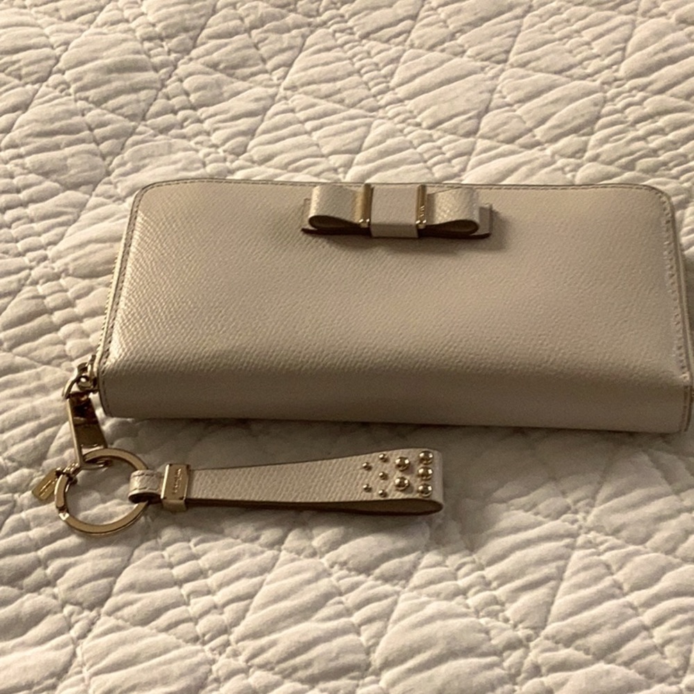 Coach wallet or wristlet. Very good condition.